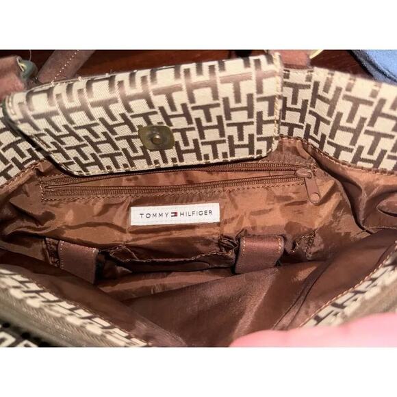 TOMMY HILFIGER Vintage Y2K Shoulder Purse, Excellent Pre-owned Condition - Picture 4 of 6